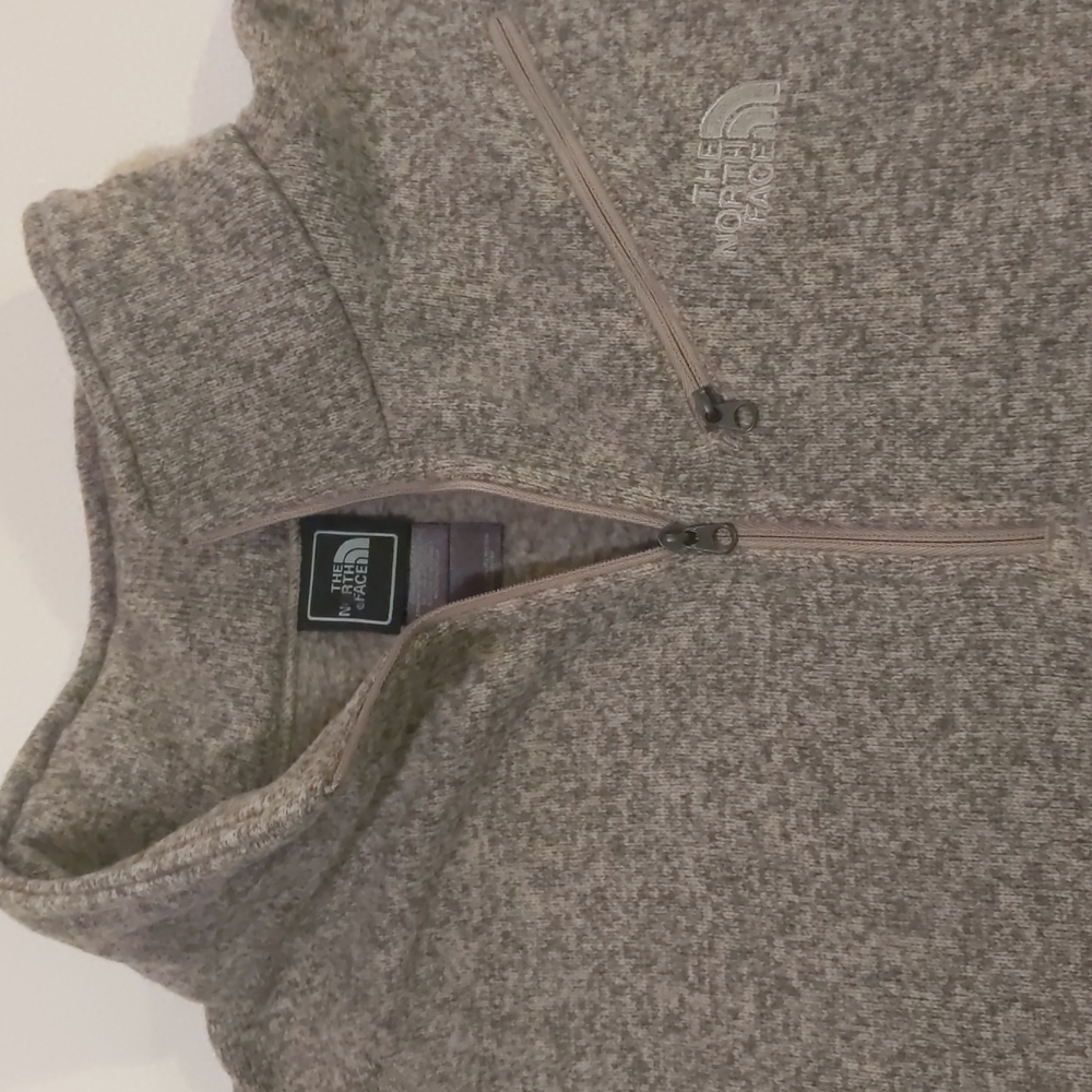 The North Face Pullover - image 2
